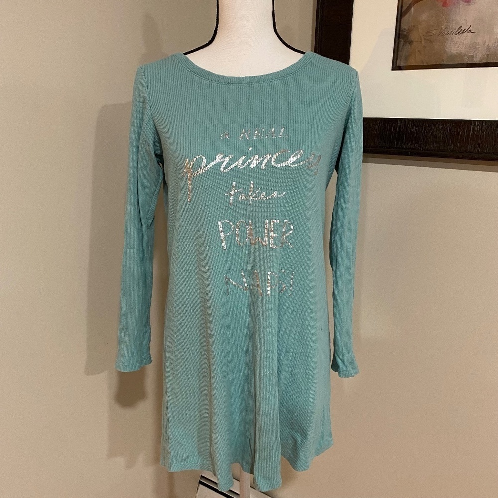 *AERIE* Green "A Real Princess Takes Power Naps" Night Gown Size Medium